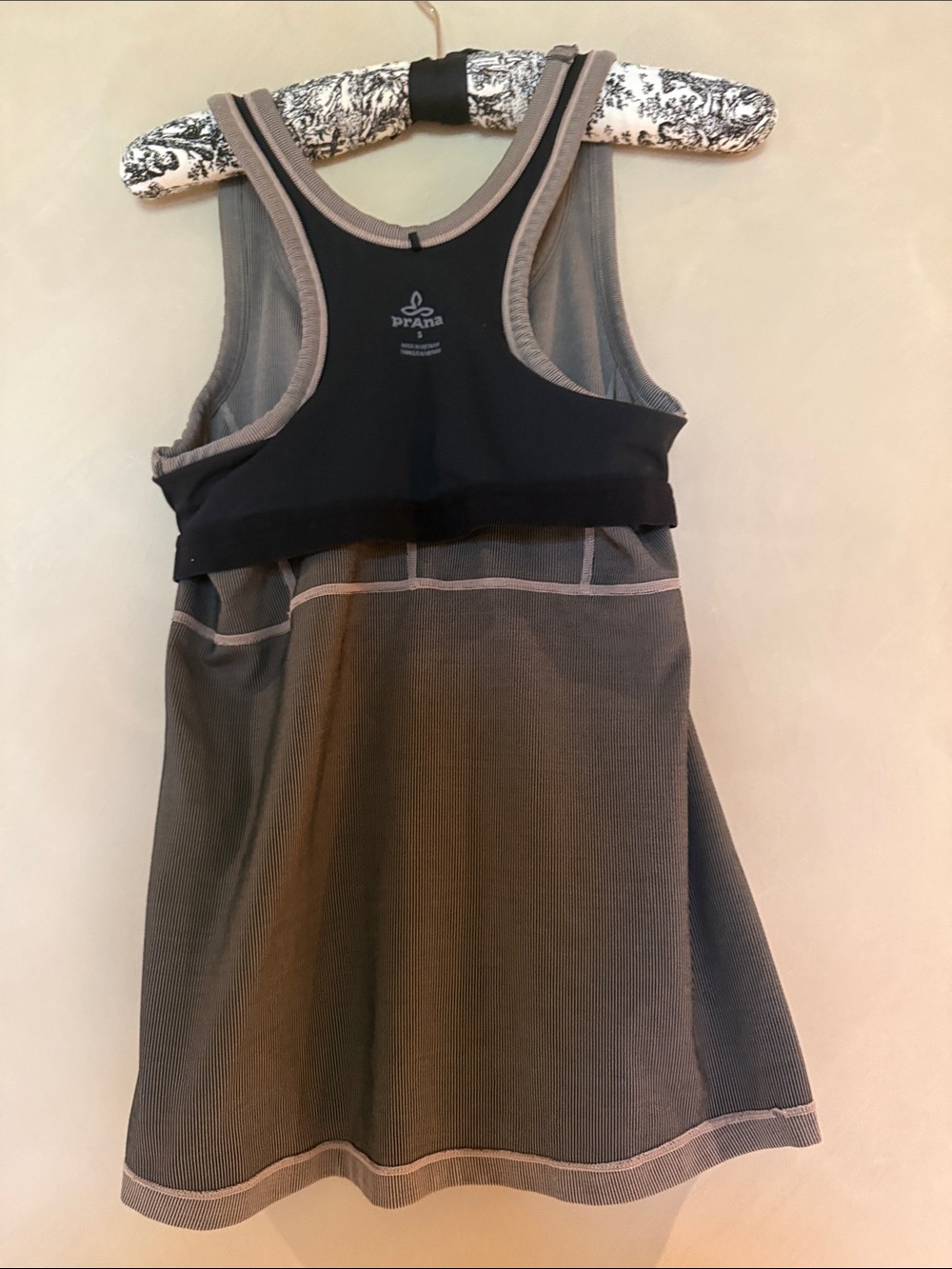 Prana Racerback Tank Top Womens Size S Built In Bra Ribbed Racerback - Picture 4 of 5